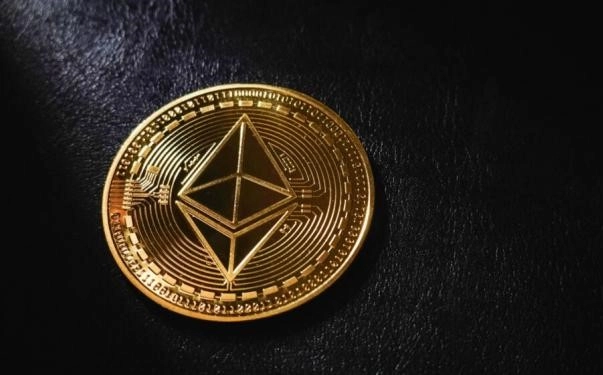 Ethereum (ETH) converted to GBP and paid to Visa or MasterCard